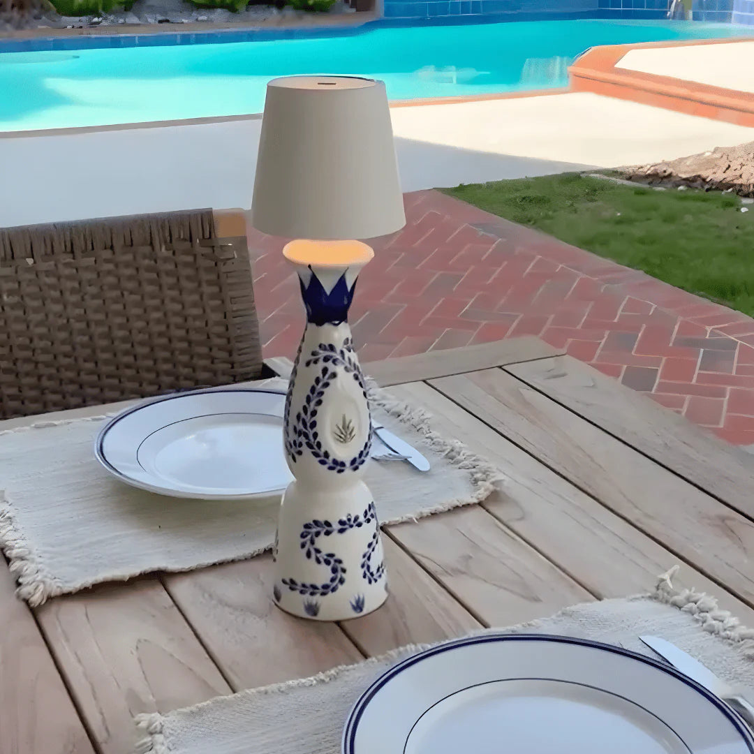 WIRELESS BOTTLE LAMP